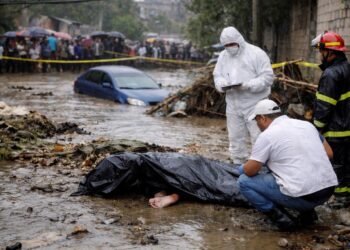 Abinader declara “emergencia regional” en el gran Santo Domingo y cuatro provincias por vaguada